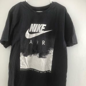 Black Nike Air t-shirt